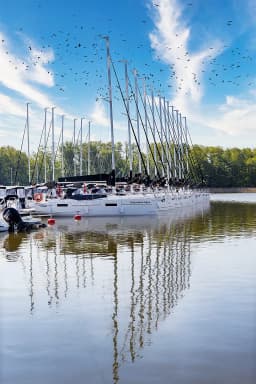 Maxus 34 in Węgorzewo / Port Sztynort thumbnail 9