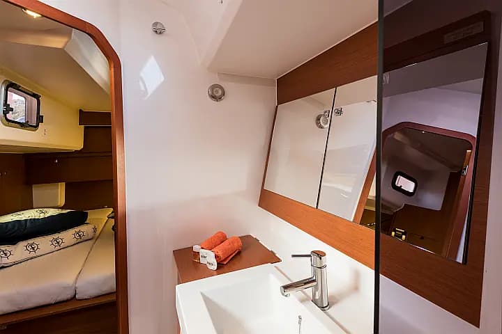 Dufour 560 Grand Large in Primošten / Marina Kremik - Photo 4