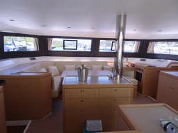 Dufour Catamaran 48 in Salerno / Marina d'Arechi thumbnail 12