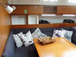 Bavaria 45 Cruiser in Lefkada / Port of Lefkas thumbnail 15