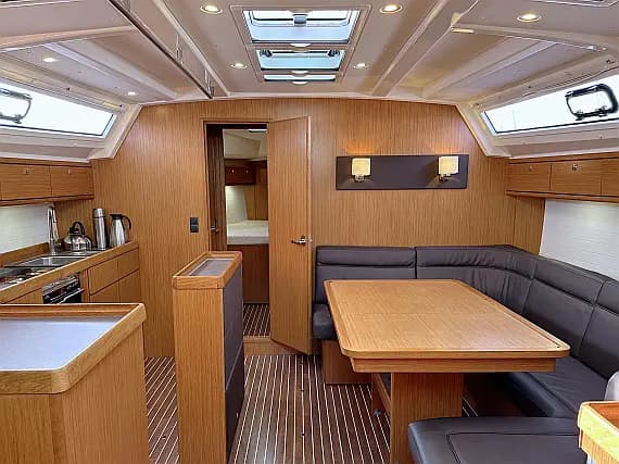 Bavaria Cruiser 46 in Rogoznica / Marina Frapa - Photo 3