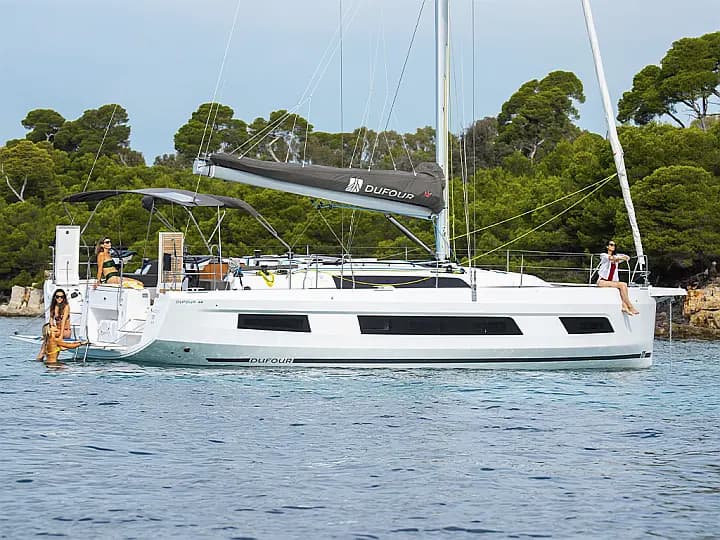 Dufour 44 in Mallorca / Palma de Mallorca / La Lonja Marina Charter - Photo 5