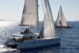 Lagoon 560 in Sardinia / Portisco / Cala dei Sardi thumbnail 10