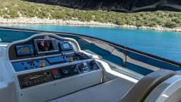 Luxury Motor Yacht in Bodrum Marina thumbnail 11