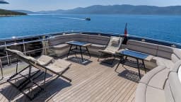 Luxury Motor Yacht in Bodrum Marina thumbnail 7