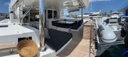 Lagoon 52 in Ibiza / Santa Eulària des Riu / Marina Santa Eulalia thumbnail 32