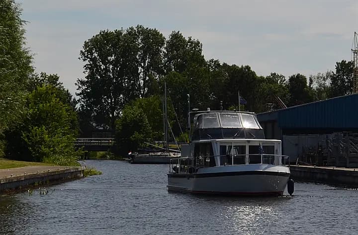 De Drait Safari Houseboat 1050 in Drachten / Jachthaven Drachten de Drait - Photo 5
