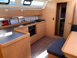 Bavaria Cruiser 46 in Lavrion / Olympic Marina thumbnail 6