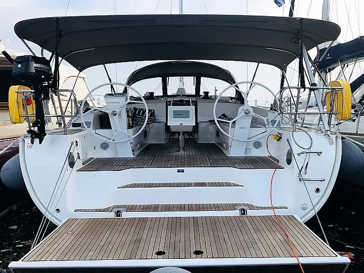 Bavaria Cruiser 46 in Lavrion / Olympic Marina - Photo 1