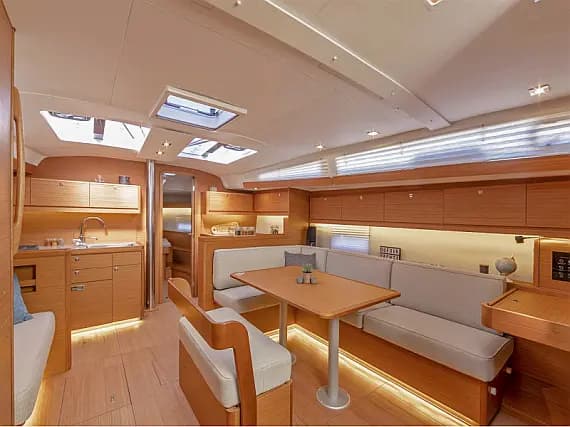 Dufour 430 in Sicily / Furnari / Marina Portorosa - Photo 3