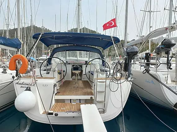 Dufour 445 Grand Large in Marmaris / Netsel Marmaris Marina - Photo 1