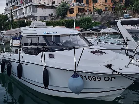 Merry Fisher 795 in Opatija / Marina Admiral - image 1