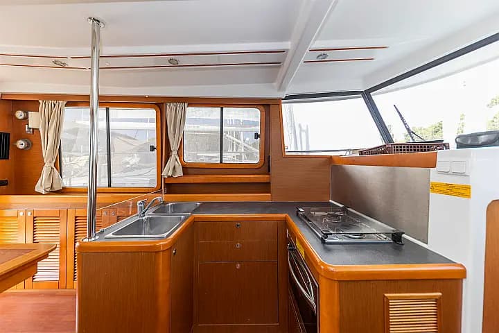 Swift Trawler 34 Fly in Zadar / Marina Zadar - Photo 5
