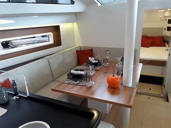 RM 1180 in Bormes-les-Mimosas / Port de Bormes-les-Mimosas - Photo 3