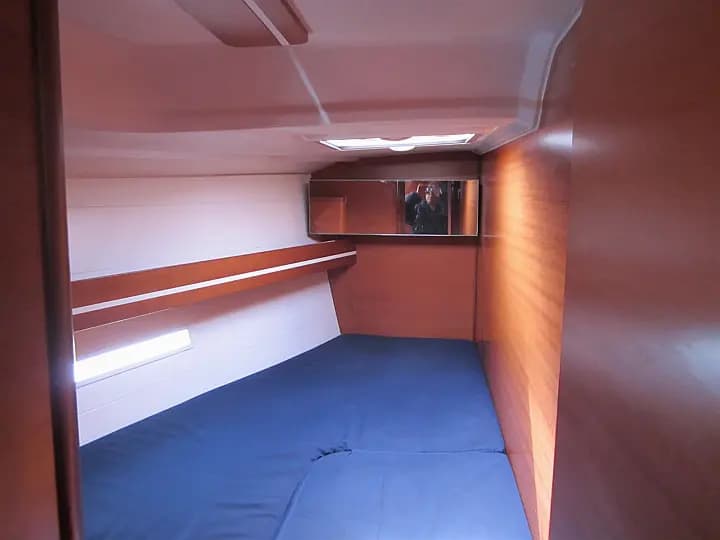Dufour 445 Grand Large in Saint-Quay-Portrieux / Port d'Armor - Photo 2