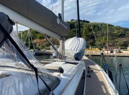 Dufour 390 in Sardinia / Portisco / Marina di Portisco thumbnail 10