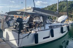 Dufour 390 in Sardinia / Portisco / Marina di Portisco thumbnail 19