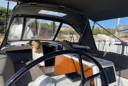 Dufour 390 in Sardinia / Portisco / Marina di Portisco thumbnail 20