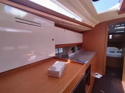 Dufour 390 in Sardinia / Portisco / Marina di Portisco thumbnail 5