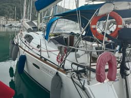 Oceanis 43 in Fethiye / Ece Marina thumbnail 8