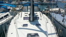 Oceanis 43 in Lefkada / Nikiana Marina thumbnail 14