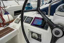 Oceanis 45 in Salerno / Marina d'Arechi thumbnail 23