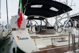 Oceanis 45 in Salerno / Marina d'Arechi thumbnail 4
