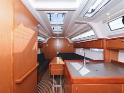 Bavaria Cruiser 37 in Zadar / Marina Zadar thumbnail 2