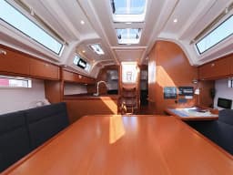 Bavaria Cruiser 37 in Zadar / Marina Zadar thumbnail 38