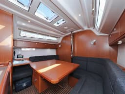 Bavaria Cruiser 37 in Zadar / Marina Zadar thumbnail 46