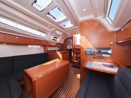 Bavaria Cruiser 37 in Zadar / Marina Zadar thumbnail 59