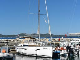Bavaria Cruiser 37 in Zadar / Marina Zadar thumbnail 9