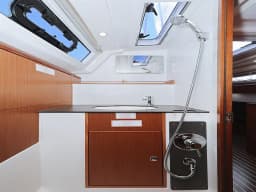 Bavaria Cruiser 37 in Zadar / Marina Zadar thumbnail 99