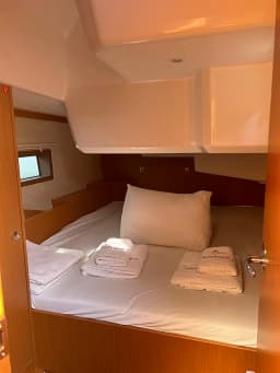 Bavaria C42 in Göcek / Marinturk Village Port thumbnail 14