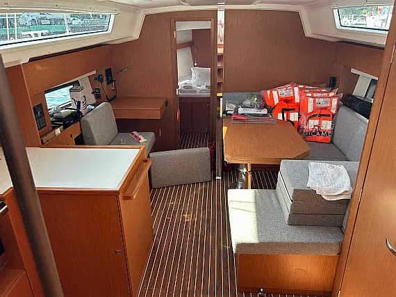 Bavaria C42 in Göcek / Marinturk Village Port - Photo 3