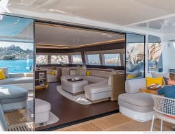 Lagoon Seventy 7 in Corsica / Ajaccio / Port Tino Rossi thumbnail 10