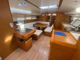 Sun Odyssey 519 in Lavrion / Olympic Marina thumbnail 11