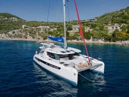 Leopard 45 in Eden Island / Mahe, Victoria / Eden Island Marina thumbnail 7
