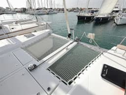 Lagoon 40 in Sukošan / D-Marin Dalmacija Marina thumbnail 10