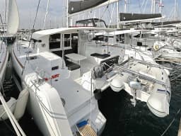 Lagoon 40 in Sukošan / D-Marin Dalmacija Marina thumbnail 12
