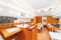 Sun Odyssey 410 in Skradin / ACI Marina Skradin thumbnail 15