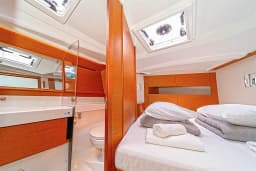 Sun Odyssey 410 in Skradin / ACI Marina Skradin thumbnail 5