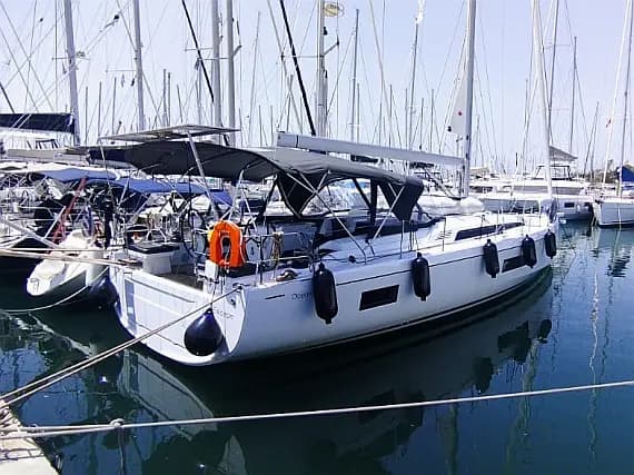 Oceanis 51.1 in Athens / Alimos Marina - Photo 1