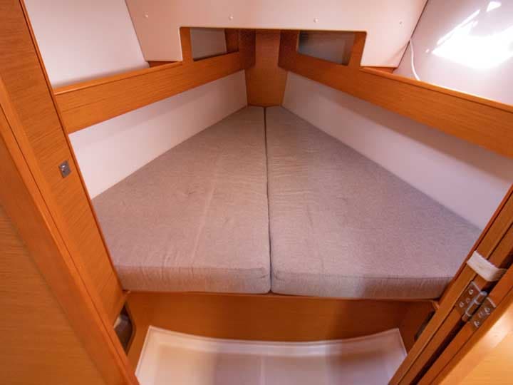 Sun Odyssey 33i in Kefalonia / Agia Effimia - Photo 4