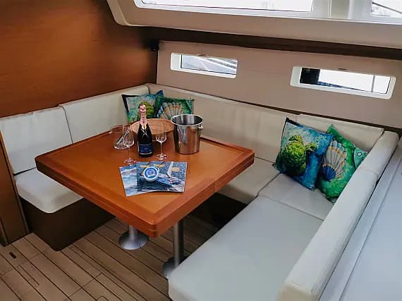 Jeanneau 51 in Šibenik / D-Marin Marina Mandalina - Photo 3