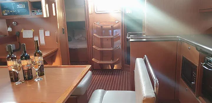 Bavaria Cruiser 45 in Nea Peramos - Attica / Nea Peramos - Photo 2