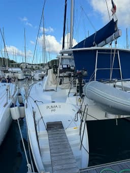 Lagoon 380 in Martinique / Le Marin thumbnail 6