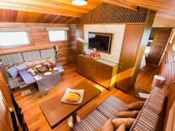 Custom built 183 in Maldives / Malé thumbnail 2