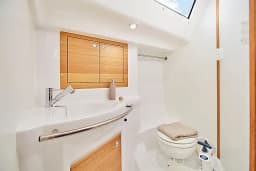 Elan Impression 40.1 in Athens / Alimos Marina thumbnail 26