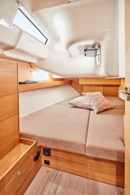 Elan Impression 40.1 in Athens / Alimos Marina thumbnail 27